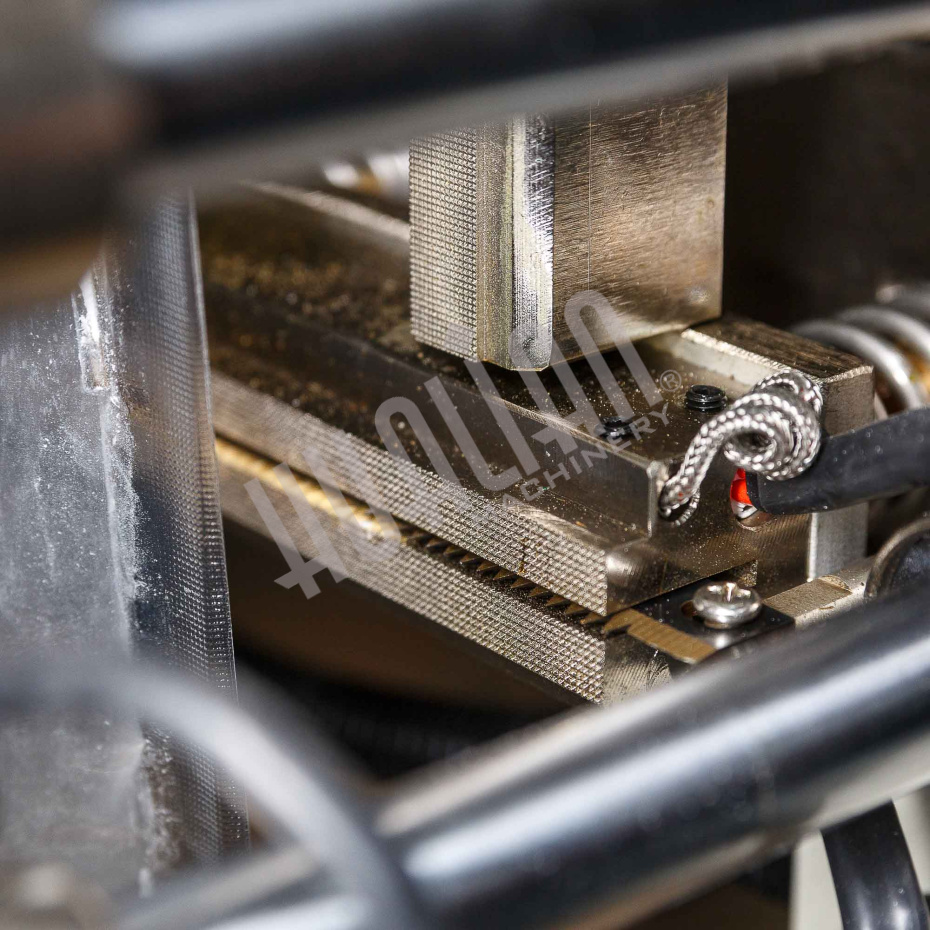 Миниатюра товара 12